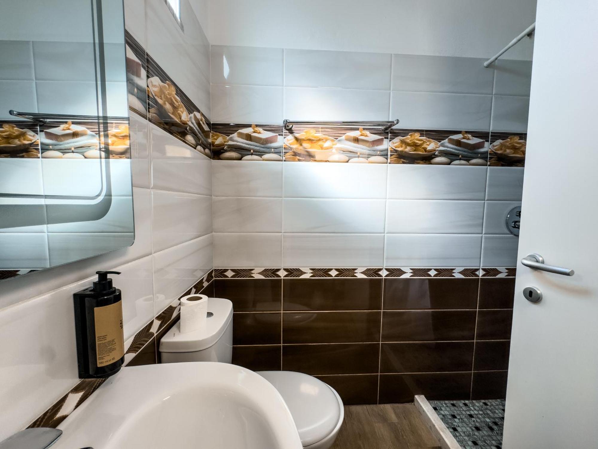 Shkodra Budget Hotel Kamer foto