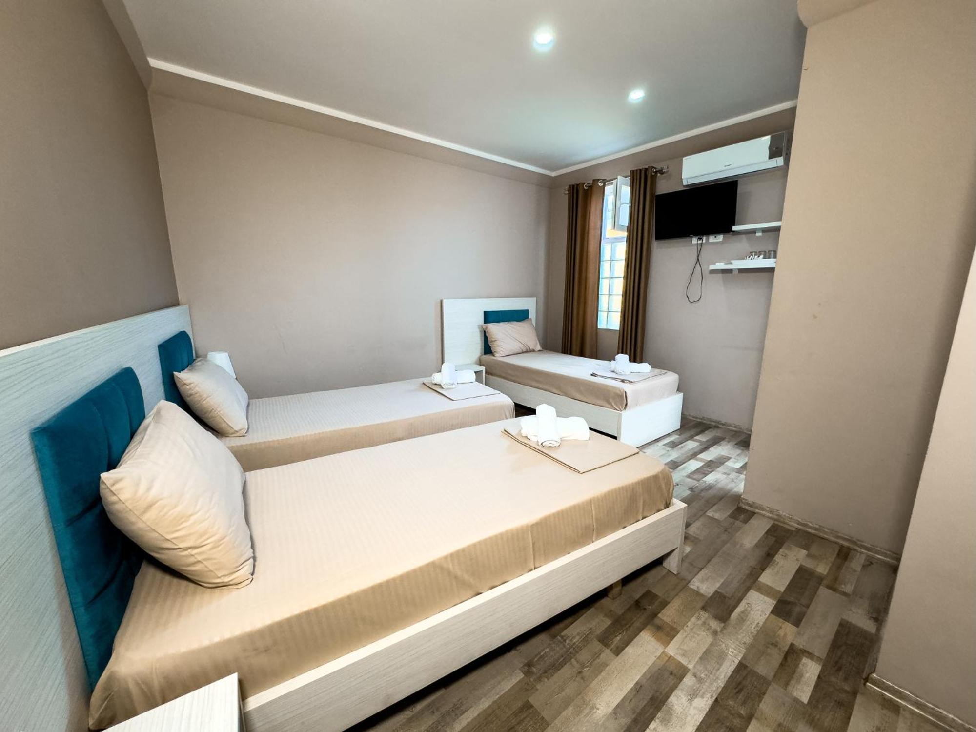 Shkodra Budget Hotel Buitenkant foto