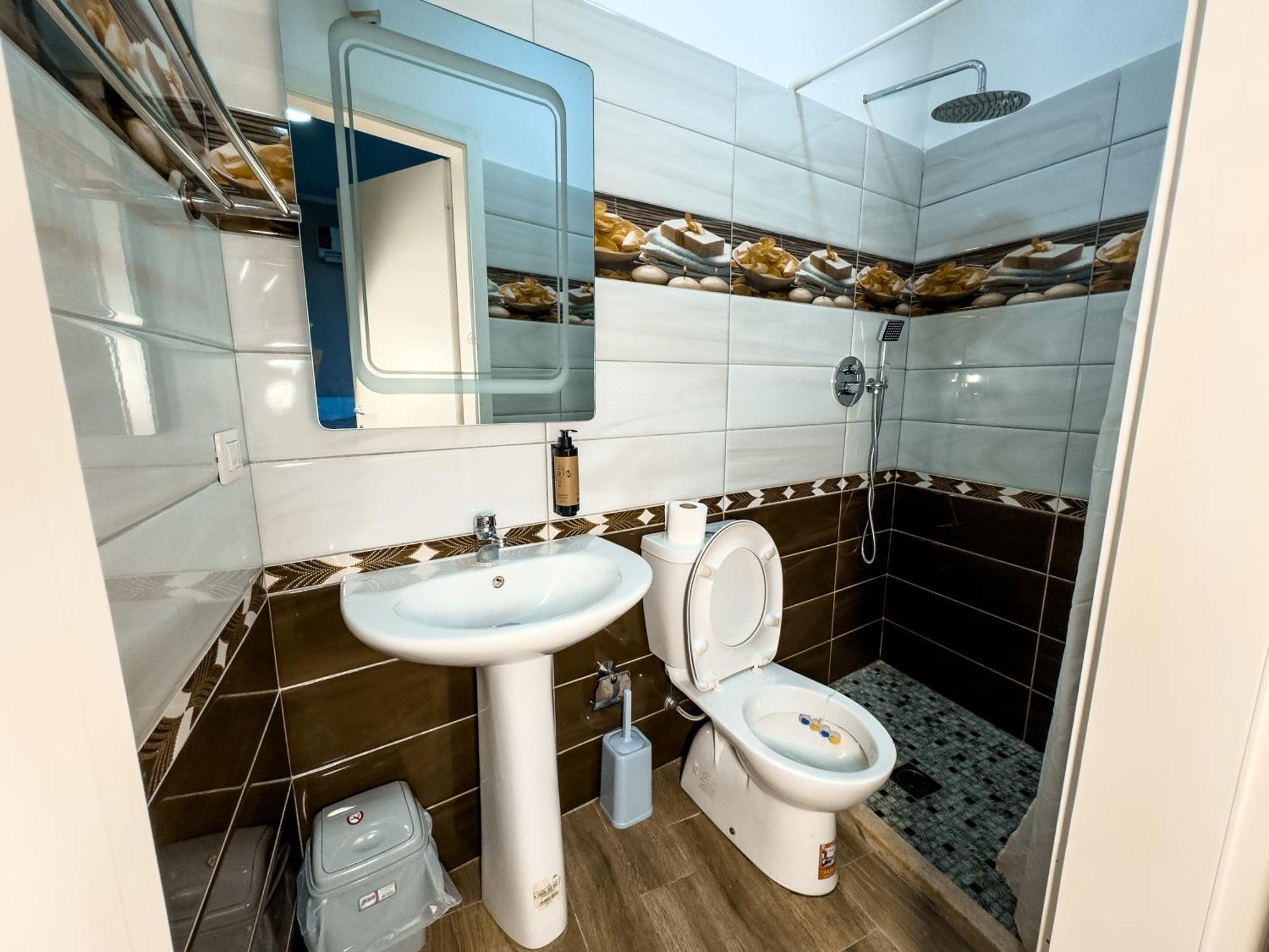 Shkodra Budget Hotel Buitenkant foto
